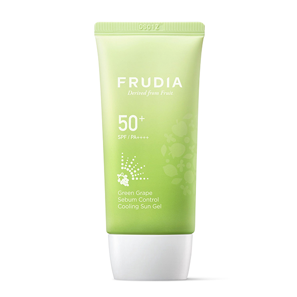 Лёгкий солнцезащитный гель с экстрактом винограда SPF50+ PA++++ Frudia Green Grape Sebum Control Cooling Sun Gel SPF50+ PA++++