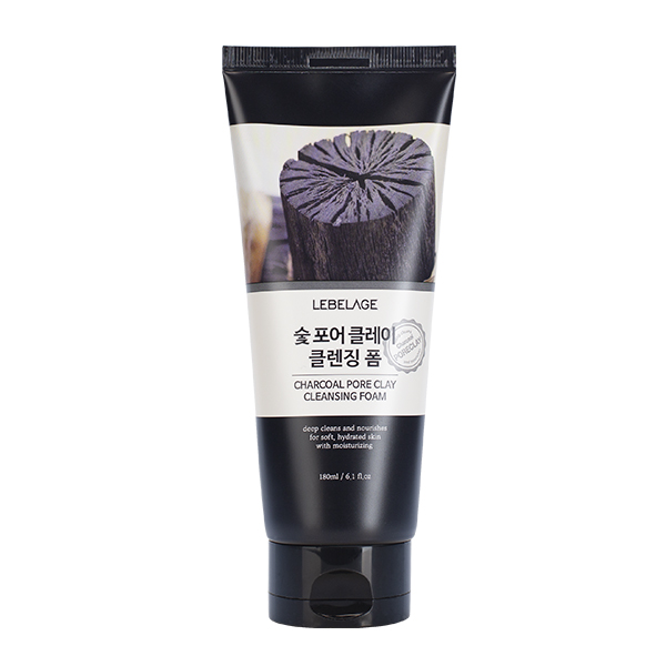 Пенка с древесным углём для сужения пор LEBELAGE Charcoal Pore Clay Cleansing Foam