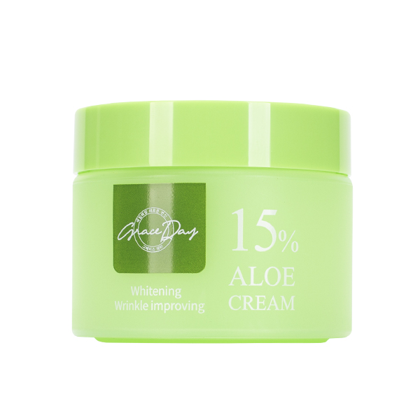 Успокаивающий крем с экстрактом алоэ Grace Day Aloe 15% Cream