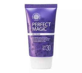Многофункциональный ББ крем с легкой текстурой, 50мл Welcos Lotus Perfect Magic BB Cream 50мл