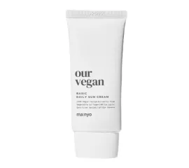 Солнцезащитный крем с веганской формулой  Manyo Factory Our Vegan Sun Cream Basic SPF50+ PA++++